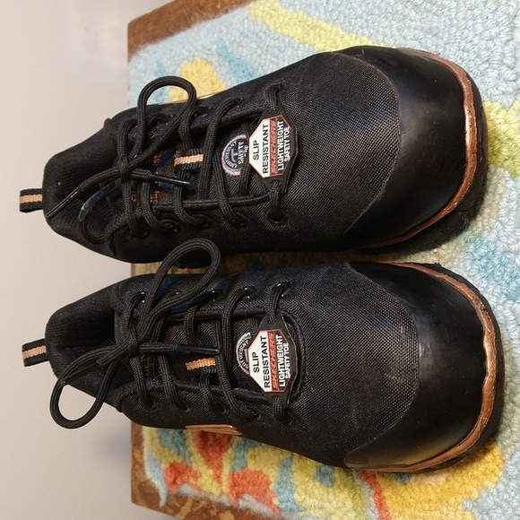 Skechers Slip Resistant Light Weight Work Shoes - Picture 2 of 9